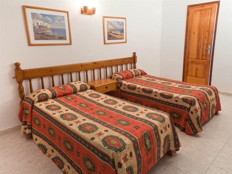Sant Antoni de Portmany Can Beia Hostal Boutique (Adults Only) מראה חיצוני תמונה