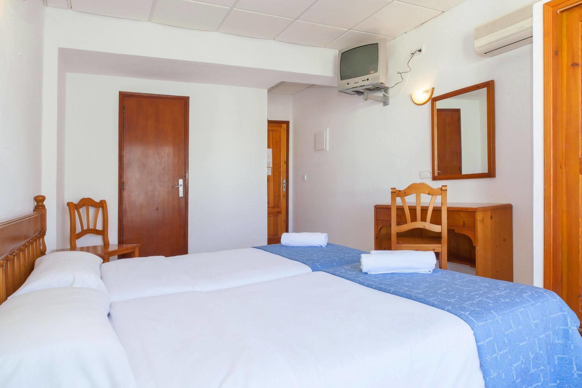 Sant Antoni de Portmany Can Beia Hostal Boutique (Adults Only) מראה חיצוני תמונה